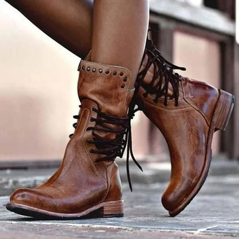 Aruna Boots Elegant and Comfortable for a Sophisticated and Pleasant Look